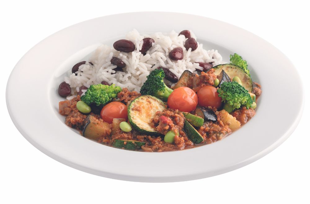 Veggie-Protein Bowl mit Grillgemüse und FAIRTRADE-Reis